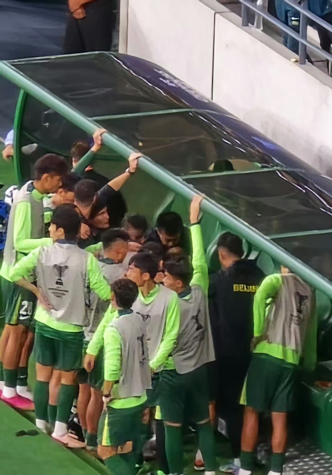 爱游戏体育入口-荷甲赛前再迎强敌；武汉三镇刷新队史纪录；主帅态度——赛场秩序良好；高层口径保持一致的简单介绍