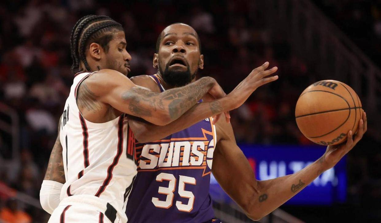 爱游戏体育-关键时刻深圳男篮备战法国杯关键时刻菲尼克斯太阳临场应变，媒体一致点评：风云突变费耶诺德集结日门线救险 